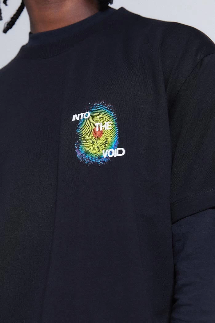 Hand Print Into The Void T-Shirt - Image 3