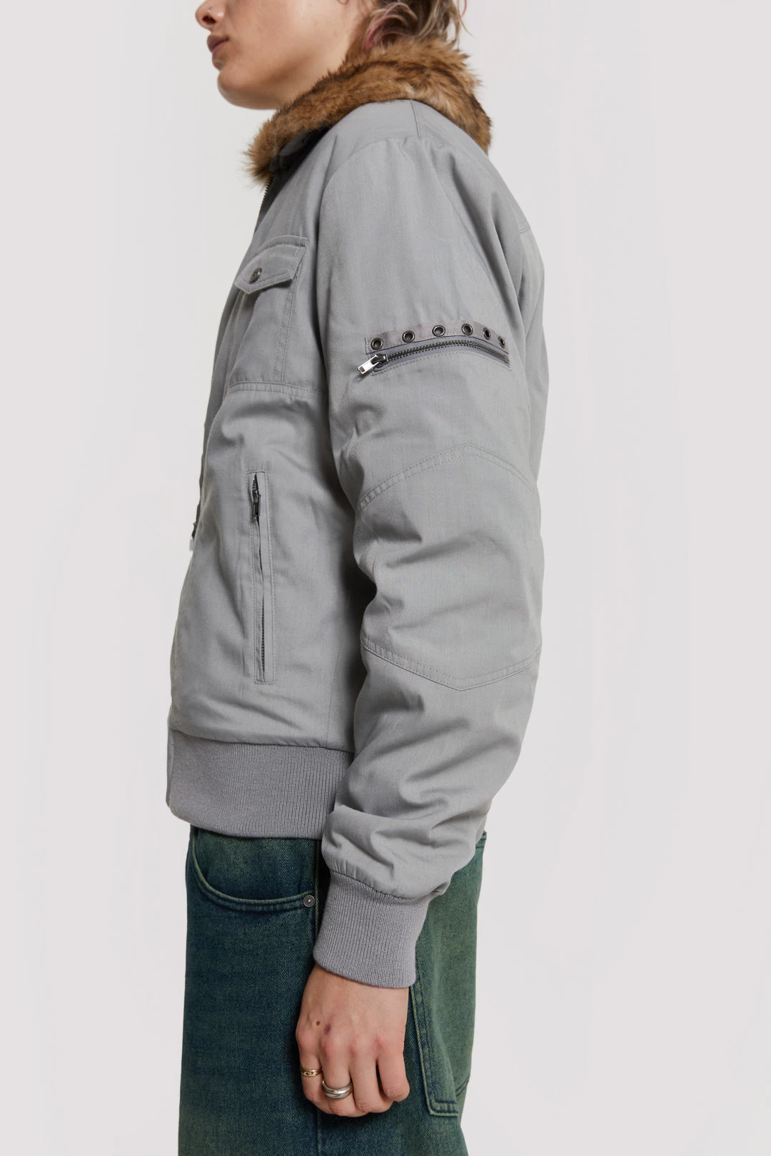 B15 Flight Jacket - Image 6