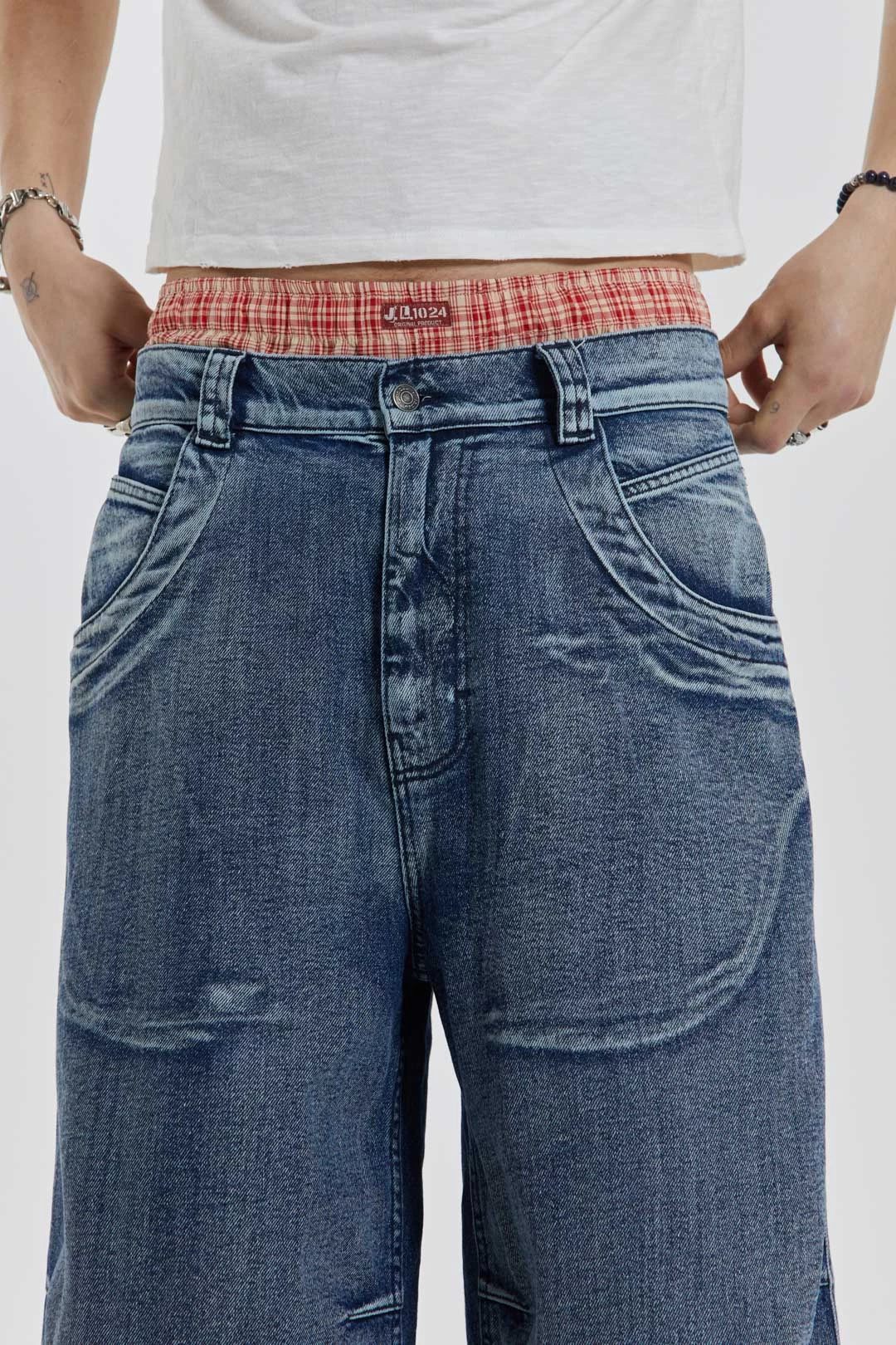 Axle Acid Wash Denim Jorts - Image 3